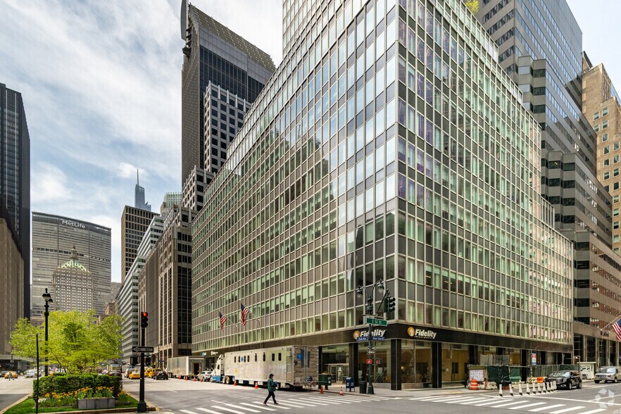 More Photos Of 350 Park Ave, New York Office For Lease