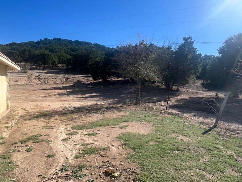 More Photos Of 20239 Stillman Valley Rd, Florence Specialty For Sale