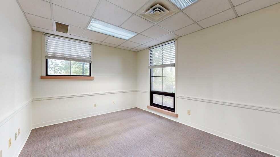 More Photos Of 802 22nd St, Columbus Medical For Sale