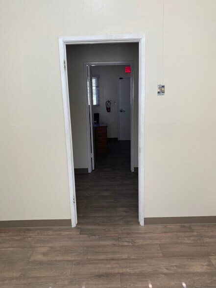 More Photos Of 630 W 17th Pl, Tempe Schools For Lease