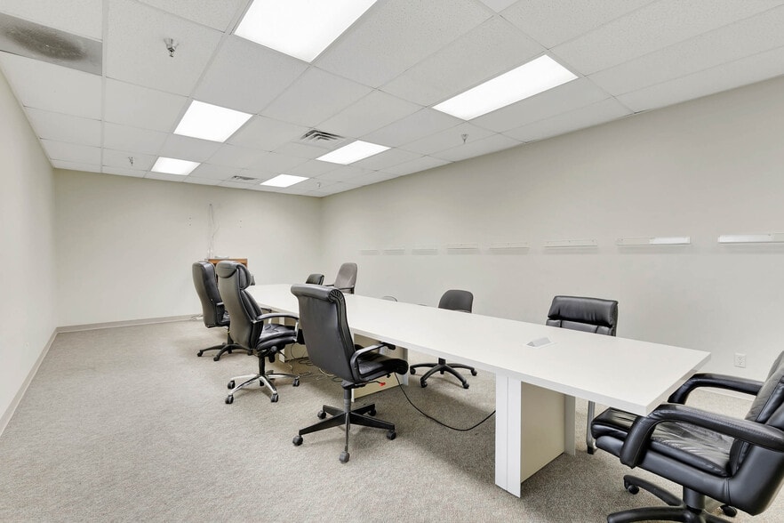 More Photos Of 3720 Amnicola Hwy, Chattanooga Unknown For Lease