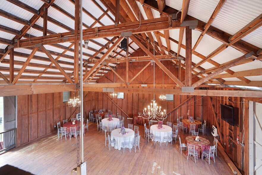 More Photos Of 1902 Jefferson Pike, Brunswick Lodge Meeting Hall For Lease