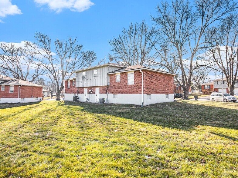 More Photos Of , Lee's Summit Multifamily For Sale