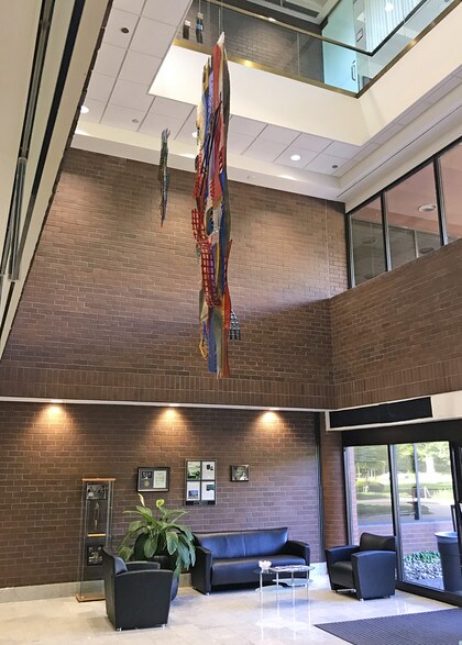 More Photos Of 4600 Forbes Blvd, Lanham Office For Sale