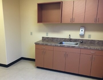 More Photos Of 1590 Paseo San Luis, Sierra Vista Medical For Lease