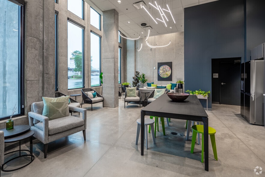 More Photos Of 1009 8th Ave S, Nashville Apartments For Lease