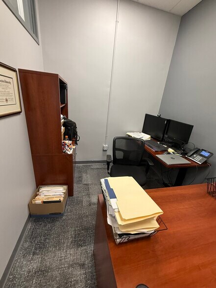 More Photos Of 2212 Murray Ave, Pittsburgh Office Residential For Lease