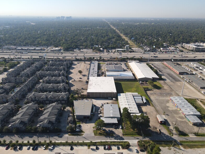 More Photos Of 10910 Katy Fwy, Houston Distribution For Sale