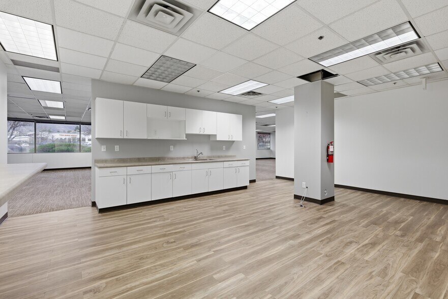 More Photos Of 6995 S Union Park Ctr, Midvale Office For Lease