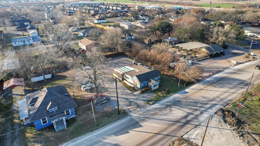 More Photos Of 495 Van Alstyne Pky, Van Alstyne Restaurant For Sale