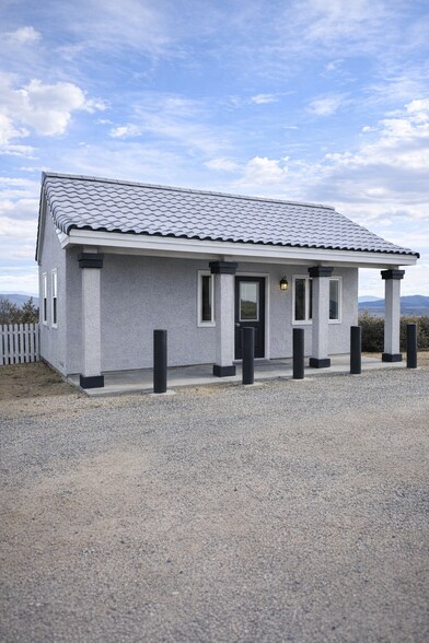 More Photos Of 4120 Arizona 68, Golden Valley Contractor Storage Yard For Lease