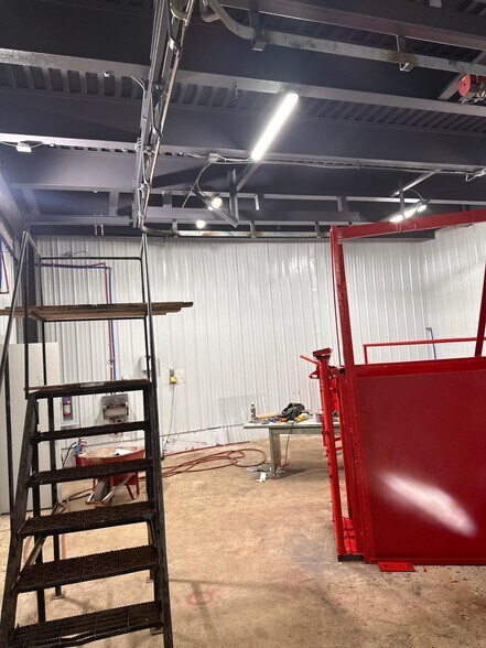 More Photos Of 120 Bridge St, Lock Haven Warehouse For Sale