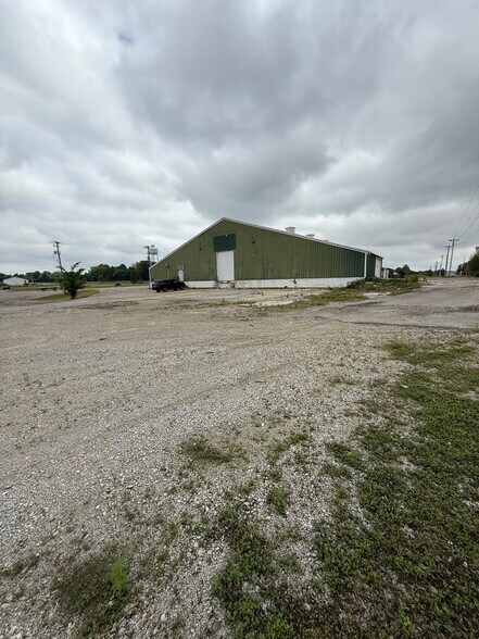More Photos Of 10060 Highway 178, Olive Branch Warehouse For Sale