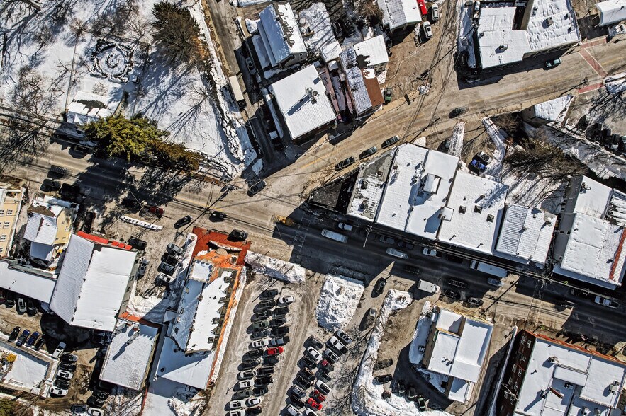 More Photos Of 66 Main St, Warwick Office For Sale