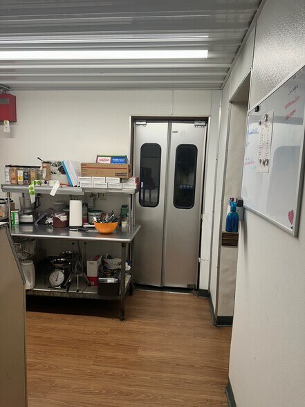 More Photos Of 108 N Phelps St, Decatur General Retail For Sale