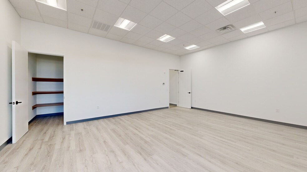 More Photos Of 315 Roycefield Rd, Hillsborough Warehouse For Lease