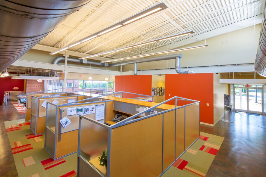 More Photos Of 2598 Highstone Rd, Cary Office For Lease