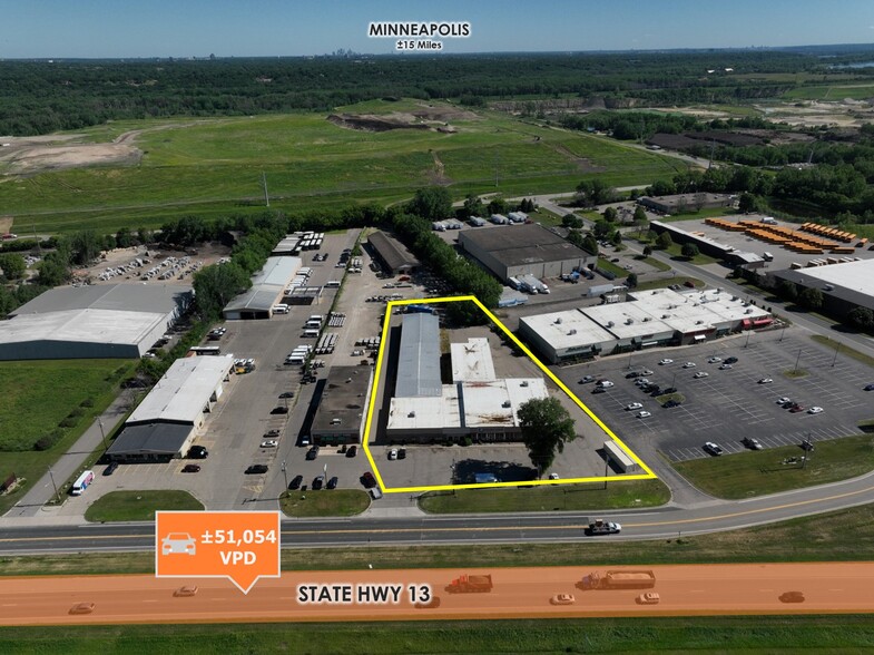 More Photos Of 3200 W Highway 13 W, Burnsville Showroom For Sale