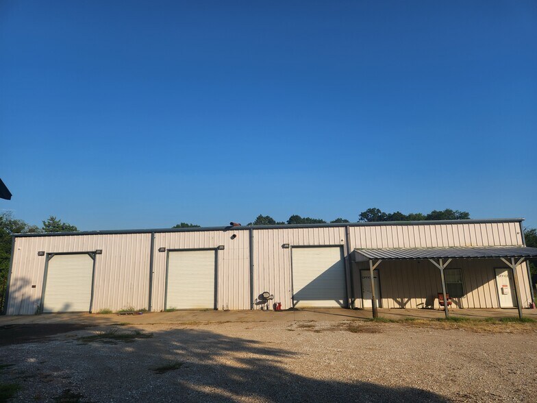 Primary Photo Of 709 State Highway 78 S, Farmersville Warehouse For Lease