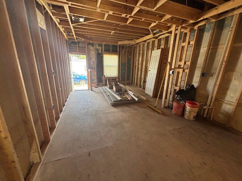 More Photos Of 539-547 45th St, Baltimore Apartments For Sale