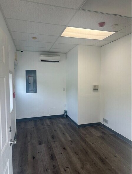 Primary Photo Of 1244 Rt US 9 S, Ocean View Self Storage For Lease