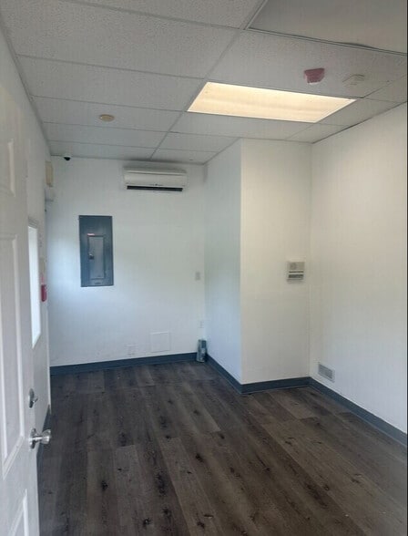More Photos Of 1244 Rt US 9 S, Ocean View Self Storage For Lease