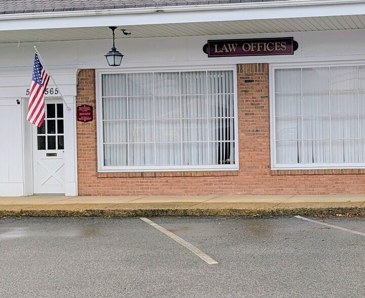 Primary Photo Of 565 Newark Pompton Tpke, Pompton Plains Coworking Space
