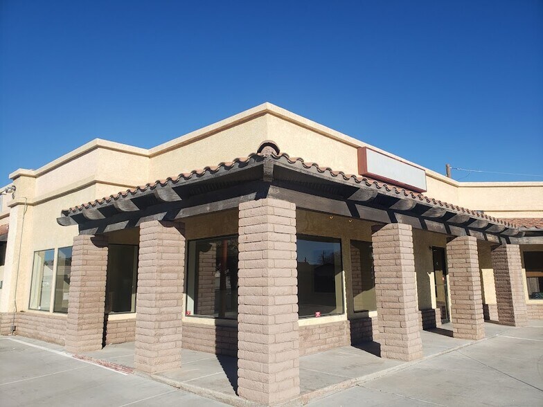 More Photos Of 1660 Lakeside Dr, Bullhead City Medical For Lease