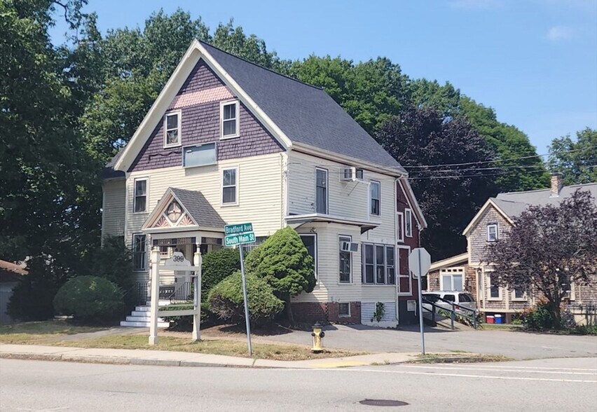 More Photos Of 399 South Main St, Haverhill General Retail For Sale