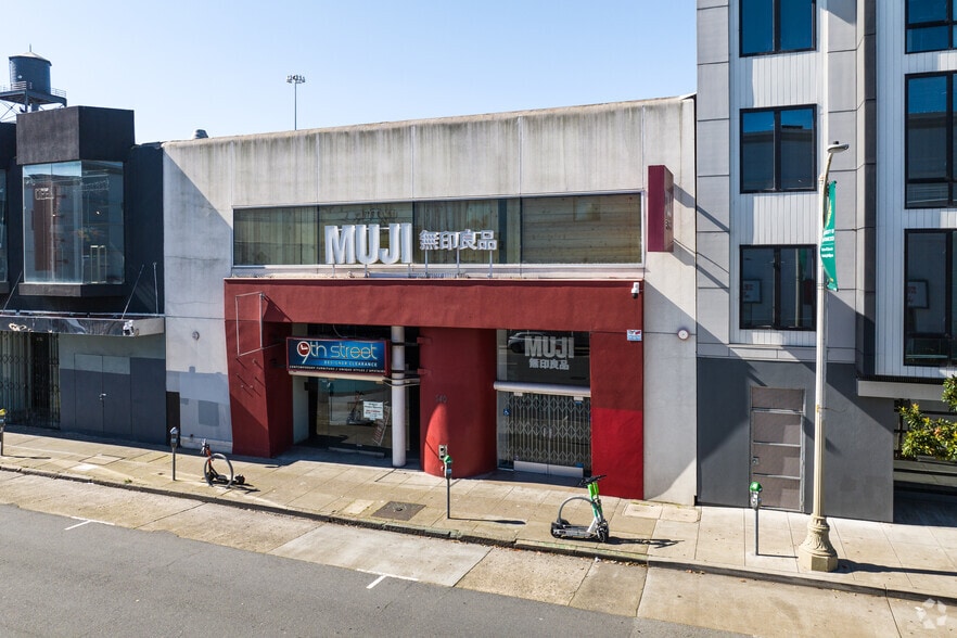 Primary Photo Of 540 9th St, San Francisco Showroom For Sale