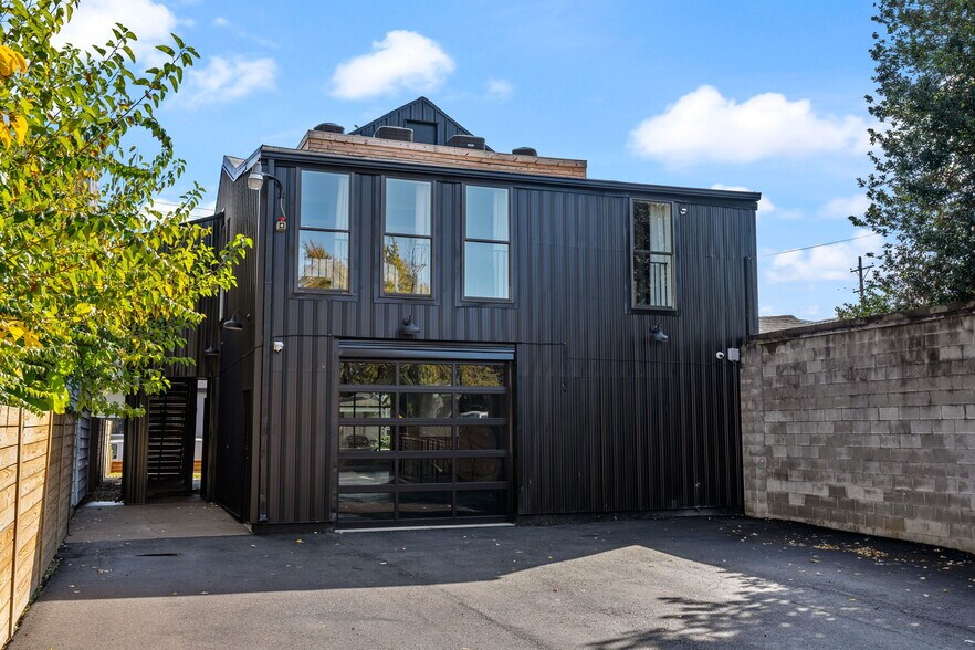 More Photos Of 1110 Logan St, Louisville Storefront Retail Residential For Sale