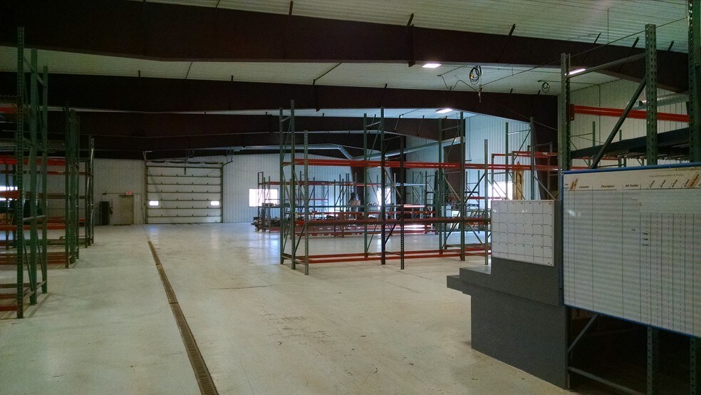 More Photos Of 7981 Town Hall Rd NW, Walker Warehouse For Lease