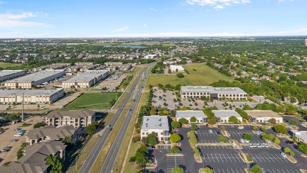 More Photos Of 2300 Greenhill Dr, Round Rock Office For Sale