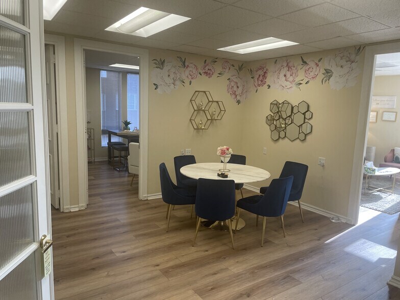 More Photos Of 1101 Dove St, Newport Beach Office For Lease