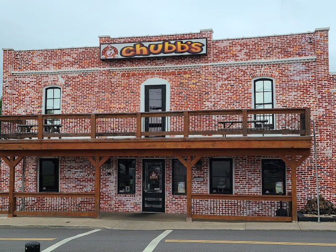 More Photos Of 122 W Franklin St, Gallatin Restaurant For Lease