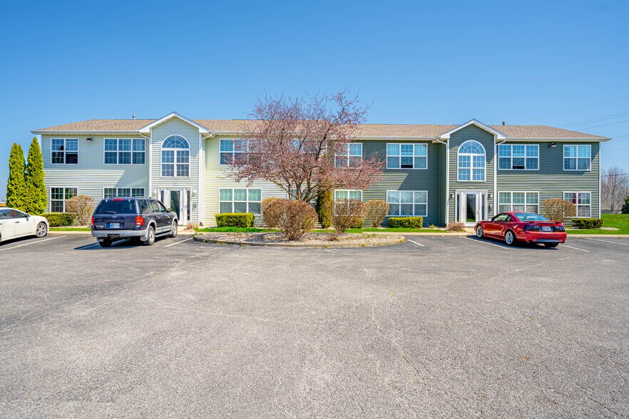 More Photos Of 1080 W 85th Ave, Merrillville Apartments For Sale