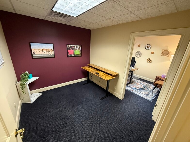 More Photos Of 3541 Habersham At Northlake, Tucker Office For Sale