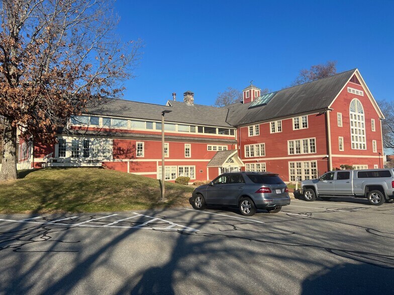 More Photos Of 490 Virginia Rd, Concord Office For Lease