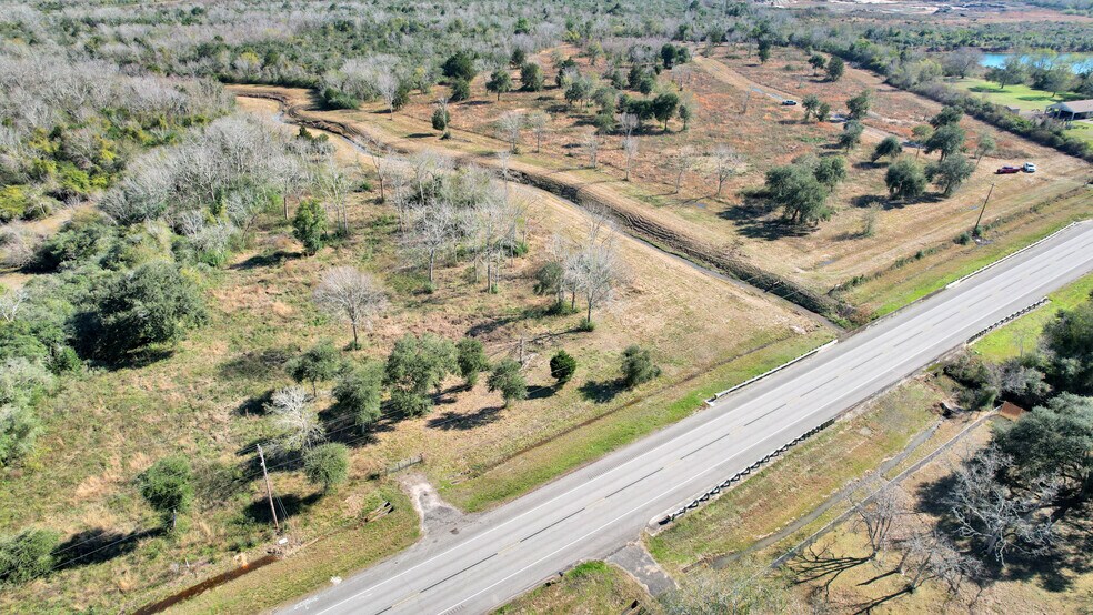 More Photos Of 10 FM 2403, Alvin Land For Sale