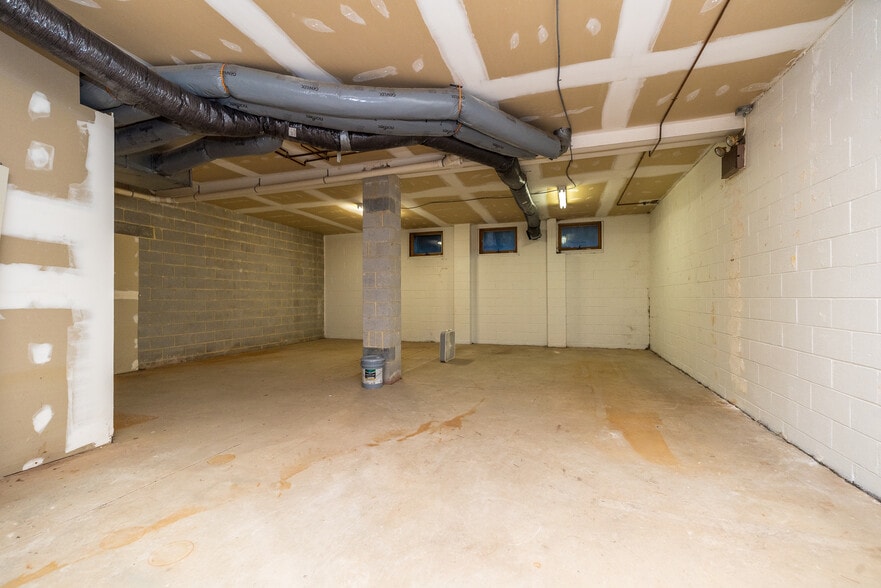 More Photos Of 600 E Main St, Lansdale Office Residential For Sale