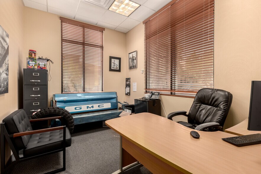 More Photos Of 1355 S Higley Rd, Gilbert Medical For Lease