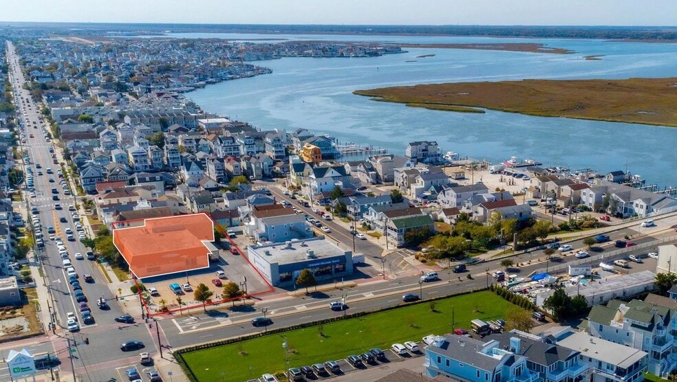 More Photos Of 2 W 9th St, Ocean City Freestanding For Lease