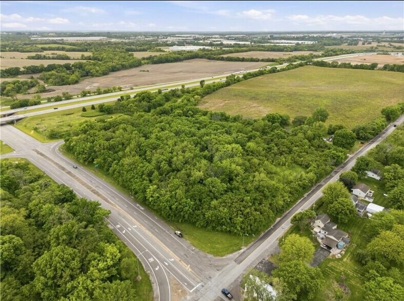 More Photos Of 6101 Cookingham dr, Kansas City Land For Sale