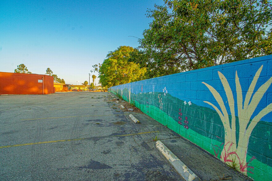 More Photos Of 101-105 S Prairie Ave, Inglewood Medical For Sale