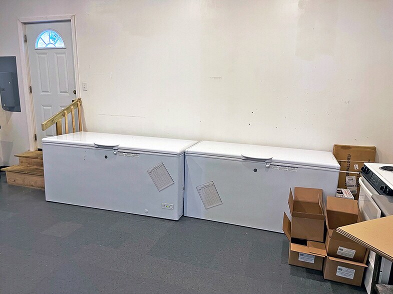 More Photos Of , Litchfield General Retail For Sale