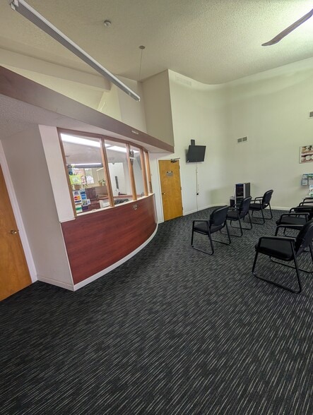 Primary Photo Of 10720 W 7 Mile Rd, Detroit Office For Sale
