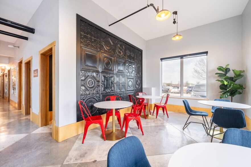 More Photos Of 6401 W Eldorado Pky, McKinney Coworking Space