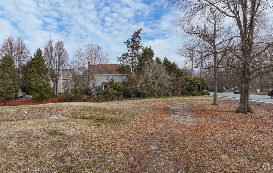 More Photos Of 2023-2101 Eastchester Dr, High Point Land For Sale