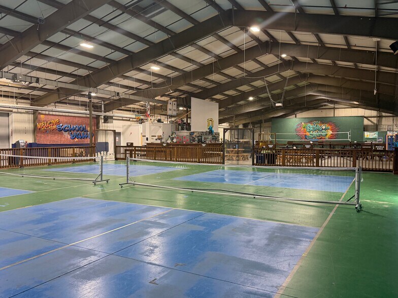 More Photos Of 216 W Boylston St, West Boylston Warehouse For Lease