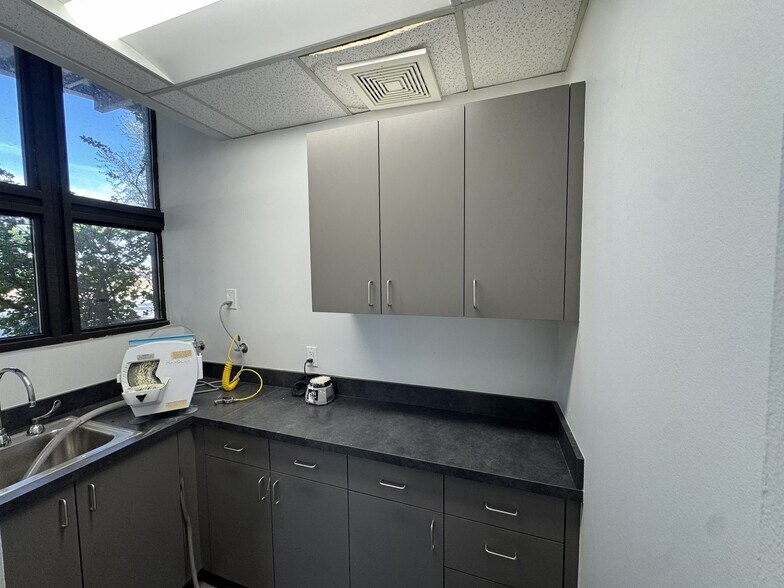 More Photos Of 1840-1844 E Baseline Rd, Tempe Medical For Lease